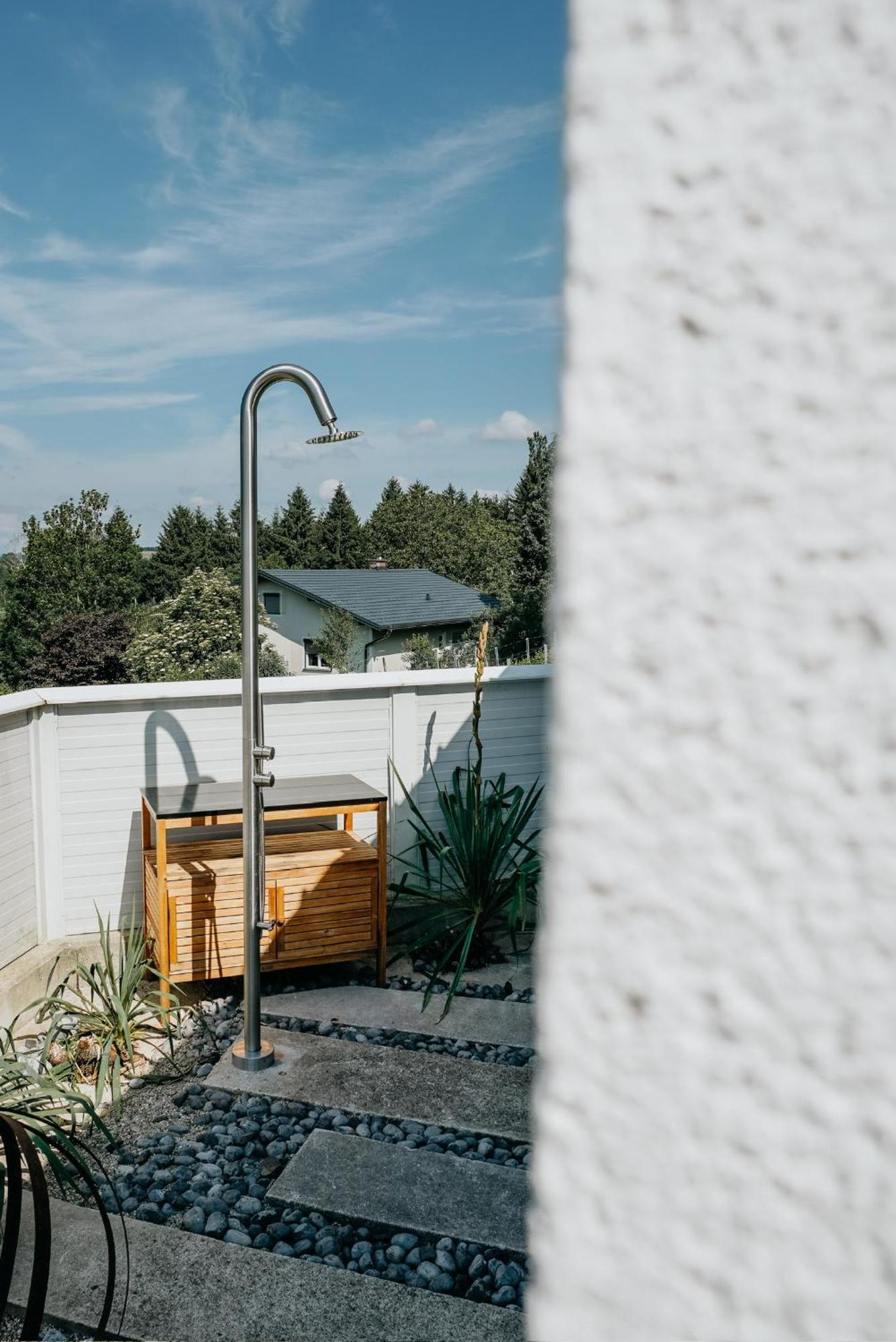Weingut Holler Chalet Weingarten Spielfeld Extérieur photo